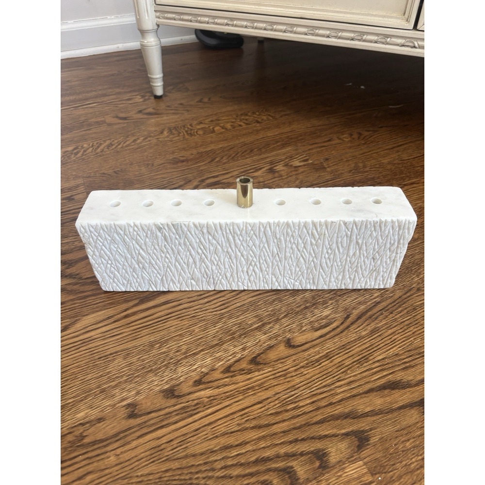 Hanukkah White‎ Stone Marble Menorah NWOT Heavy Textured